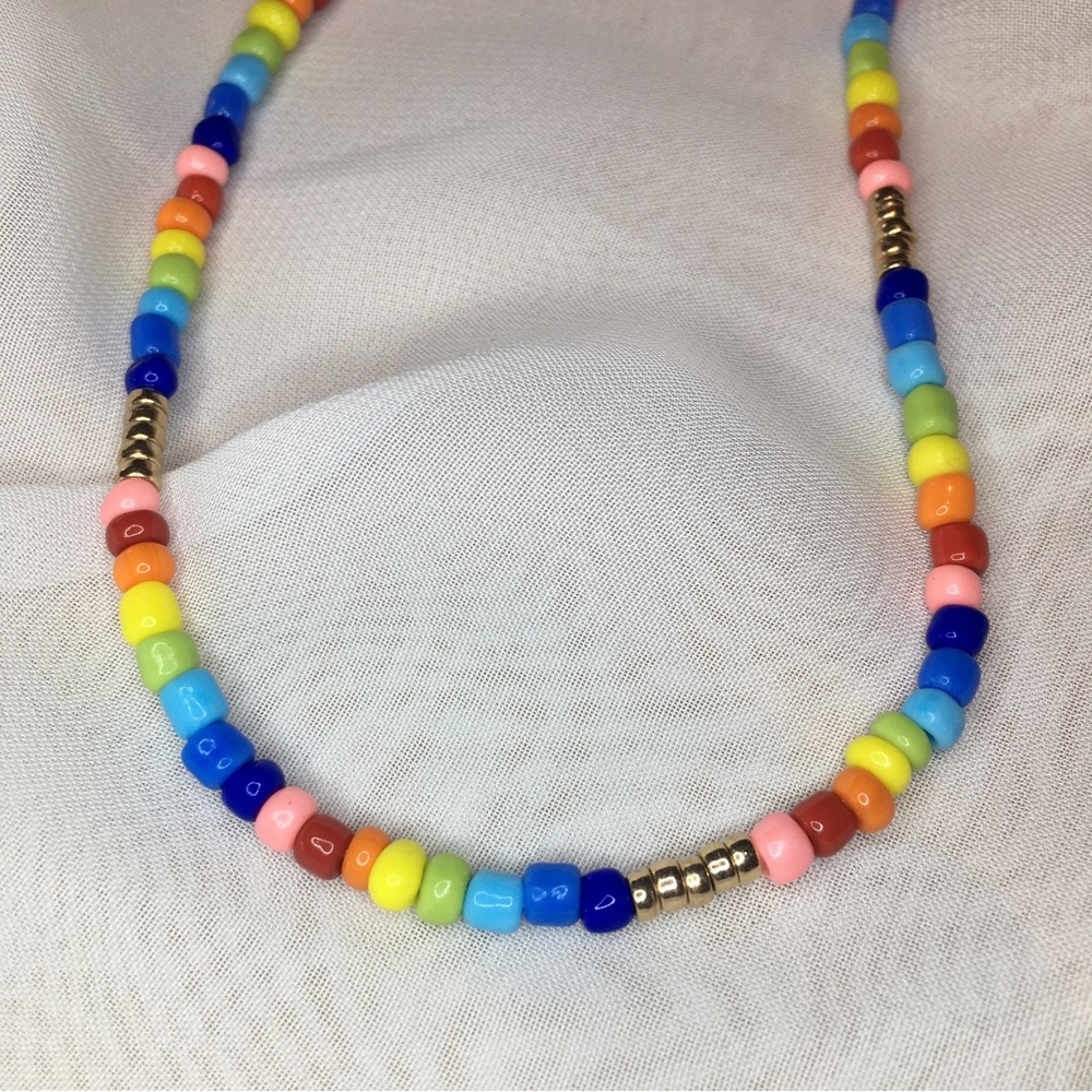 Cute Beaded Necklace 🌸